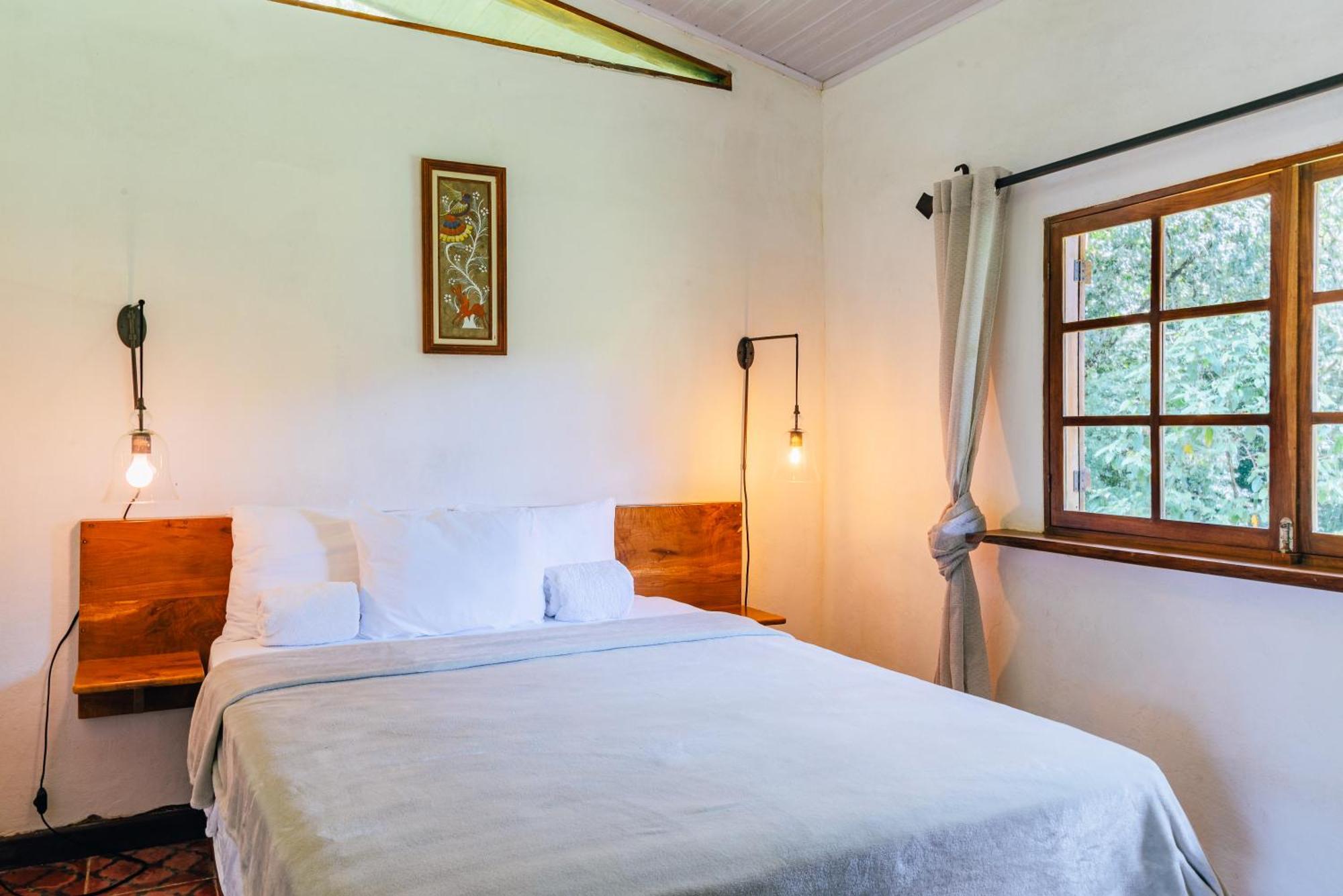 Hacienda Mil Bellezas - Private 40Ha Jungle Reserve Quepos Værelse billede