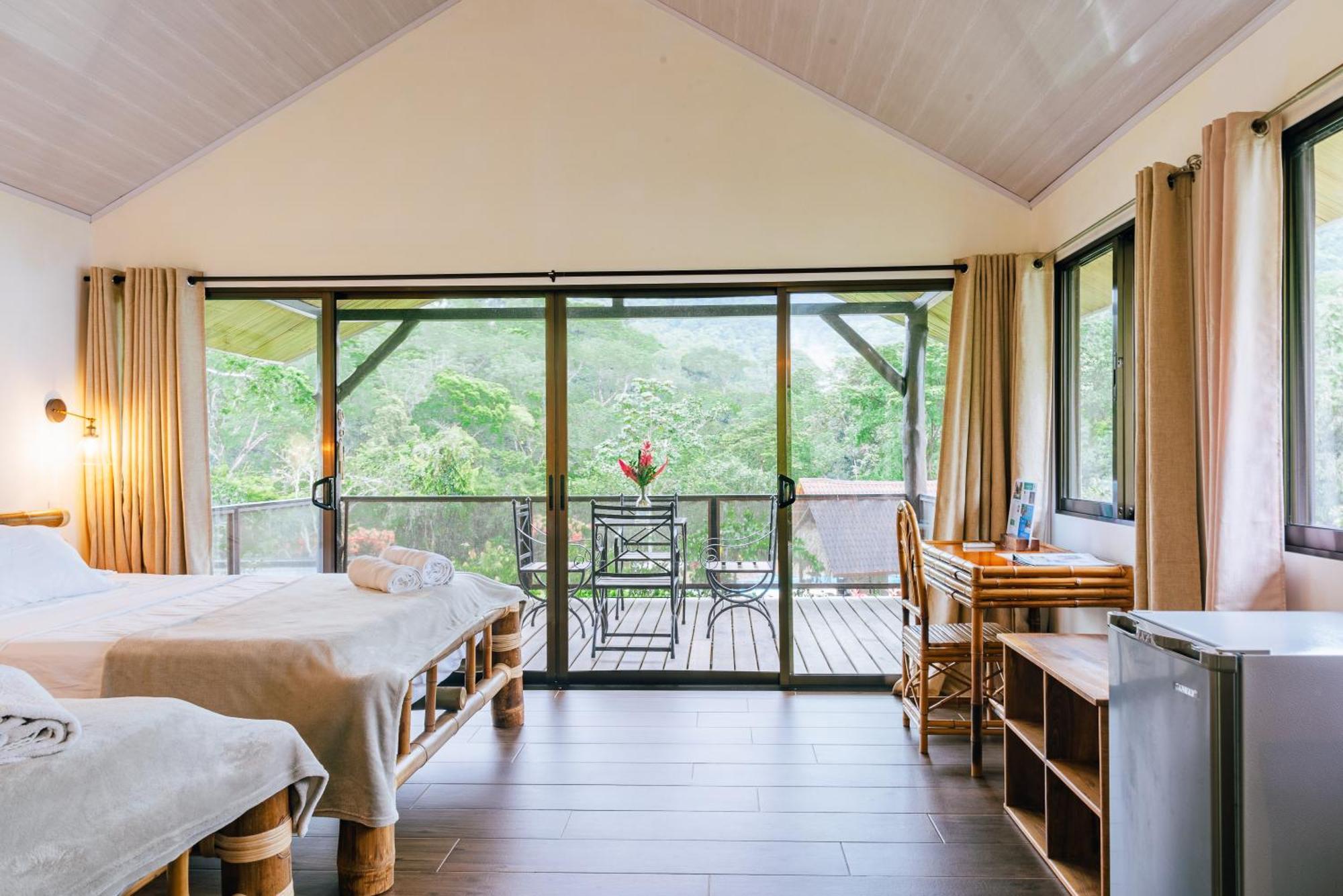 Hacienda Mil Bellezas - Private 40Ha Jungle Reserve Quepos Værelse billede
